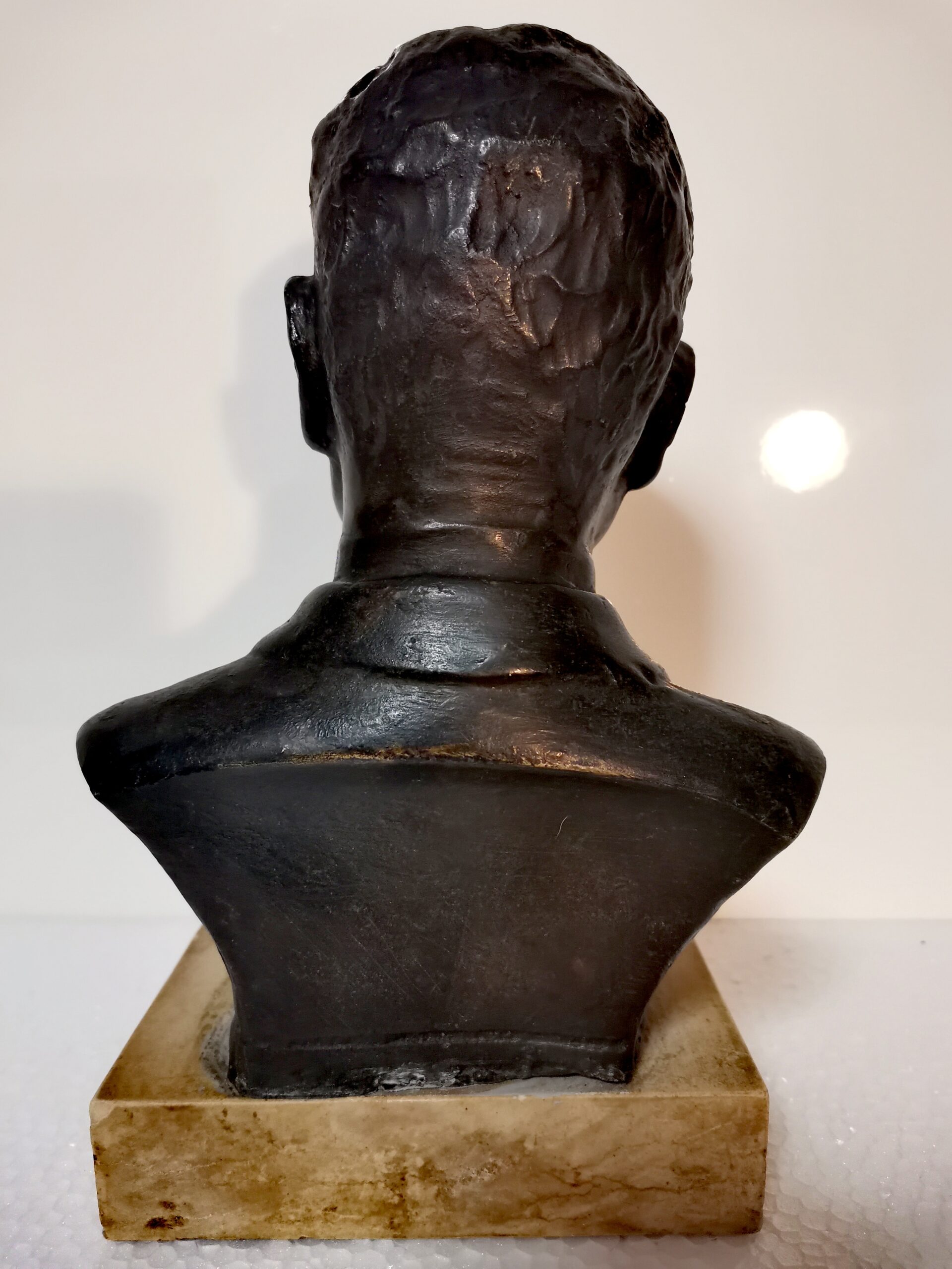Busto di Benito Mussolini, statua del Duce, ex primo ministro italiano -   Italia