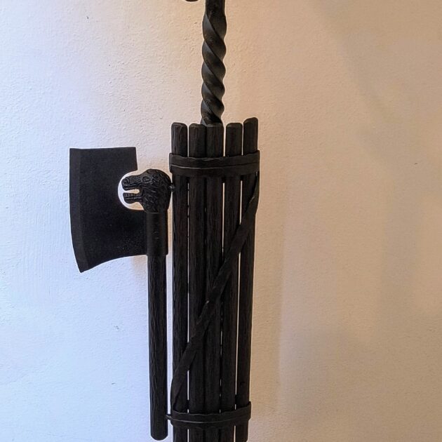 Lampada piantana candelabro da terra in ferro battuto forgiato con fascio littorio ventennio fascista fascismo Dux Dvx Mussolini Duce mvsn PNF repubblica sociale italiana